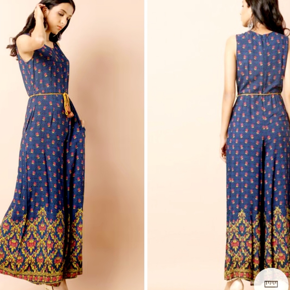 Indya jumpsuit small